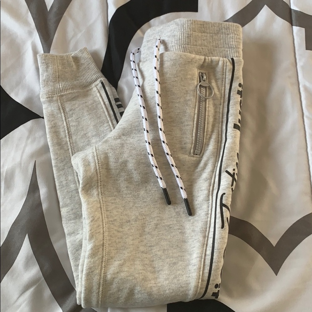 Girls joggers